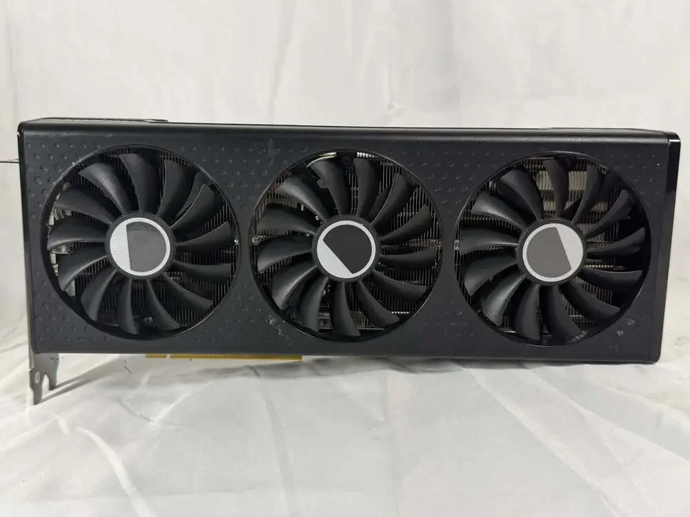 XFX Speedster QICK 319 Radeon RX 7700 XT Black Edition